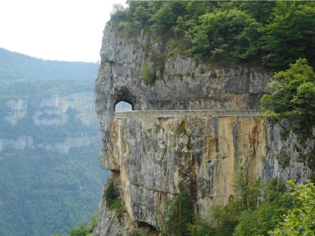 Les Deux Sources Hotell Saint-Laurent-en-Royans 3*,  Frankrike